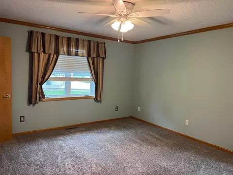 219 James Dr, Elysian, MN 56028 photo 13