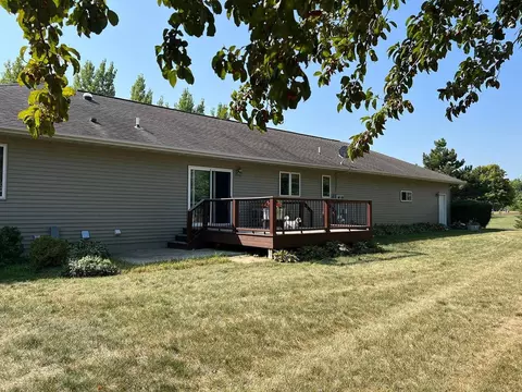 219 James Dr, Elysian, MN 56028 photo 2
