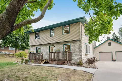 4662 Barbara Ave, Inver Grove Heights, MN 55077