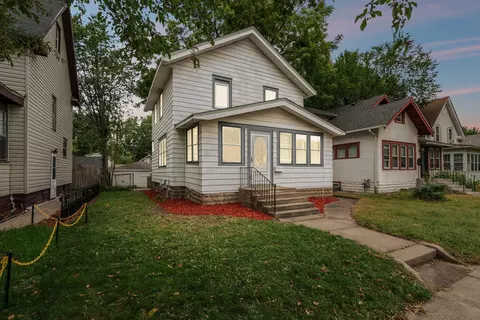 2919 Russell Ave N, Minneapolis, MN 55411