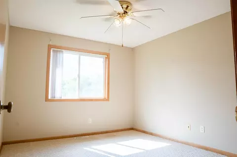 2135 Kennedy Dr, Faribault, MN 55021 photo 20
