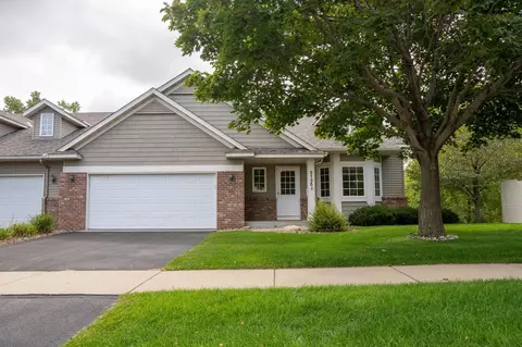 2135 Kennedy Dr, Faribault, MN 55021