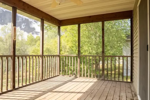 2135 Kennedy Dr, Faribault, MN 55021 photo 5