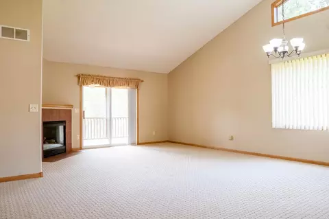 2135 Kennedy Dr, Faribault, MN 55021 photo 8