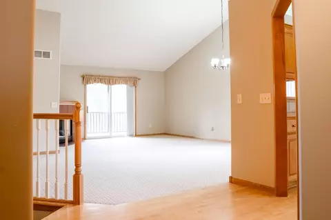 2135 Kennedy Dr, Faribault, MN 55021 photo 7