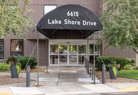 6615 Lake Shore Dr S #414, Richfield, MN 55423