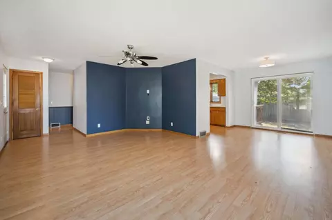 724 Bradford Ave, Champlin, MN 55316 photo 3