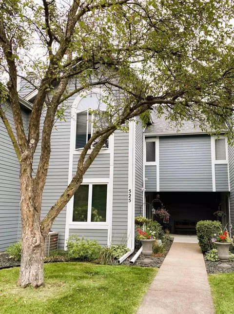 525 Mariner Dr, Bayport, MN 55003