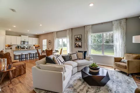 3085 126th Ln NE, Blaine, MN 55449