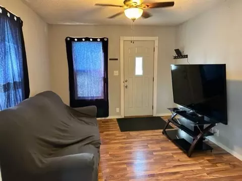809 14th Ave SE, Austin, MN 55912 photo 5