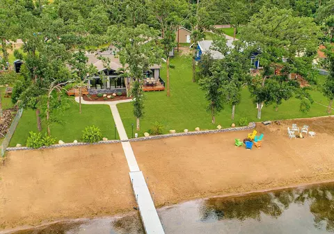22255 Gull Lake Dr, Nisswa, MN 56468