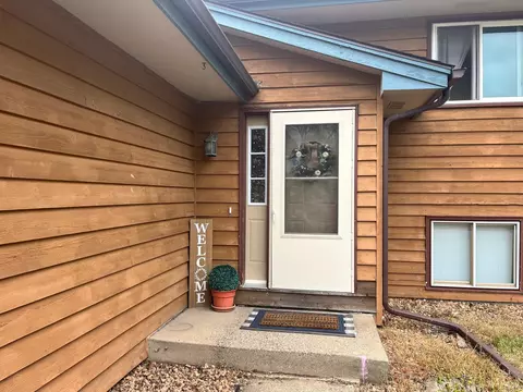 7408 75th Ave N, Brooklyn Park, MN 55428