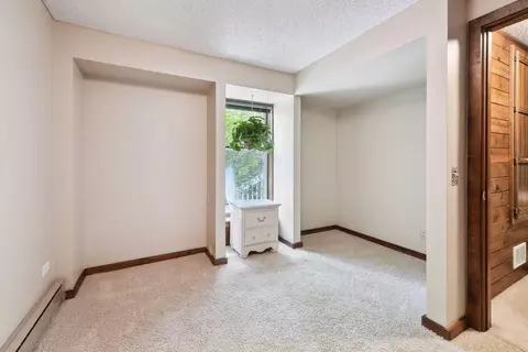 3735 S Hills Dr, Eagan, MN 55123 photo 30