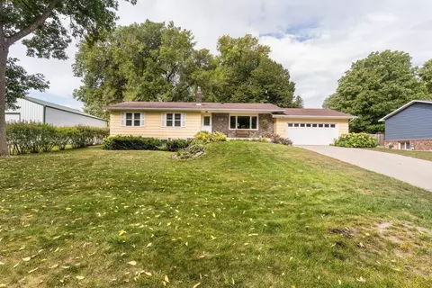 1121 N Concord St, Fergus Falls, MN 56537