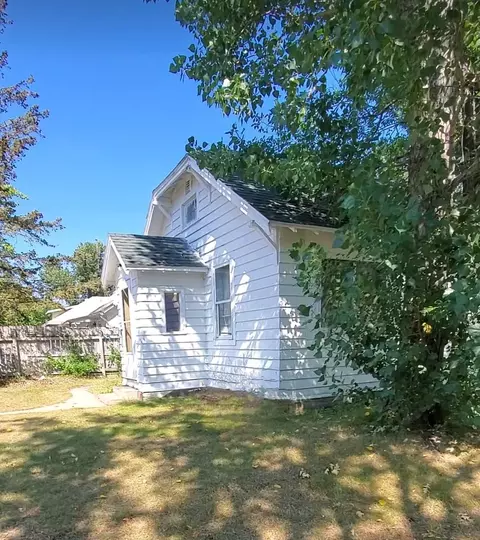 406 Wood Ave SE, Bemidji, MN 56601