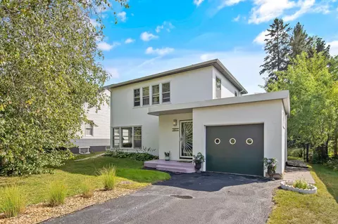 812 Nebraska Ave E, Saint Paul, MN 55106