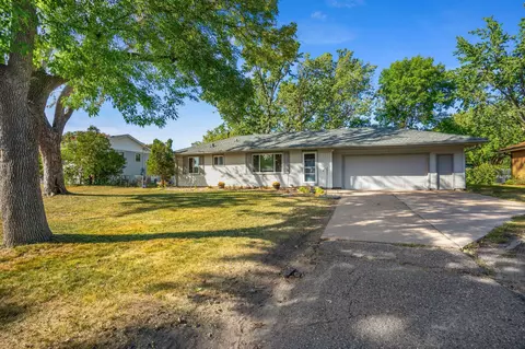 351 109th Ln NW, Coon Rapids, MN 55448