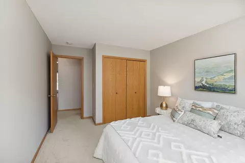 4102 S Meadowlark Rd, Eagan, MN 55122 photo 26