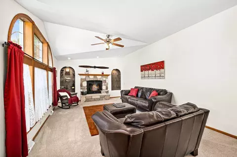 1 Pecan Ln, Duluth, MN 55810 photo 12