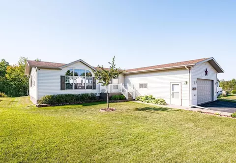 1 Pecan Ln, Duluth, MN 55810 photo 2
