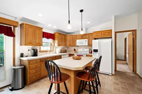 1 Pecan Ln, Duluth, MN 55810 photo 17