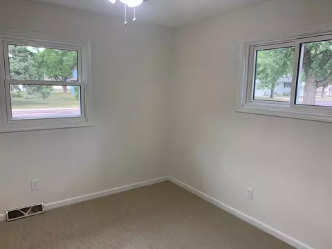 901 S 2nd St S, Marshall, MN 56258 photo 15