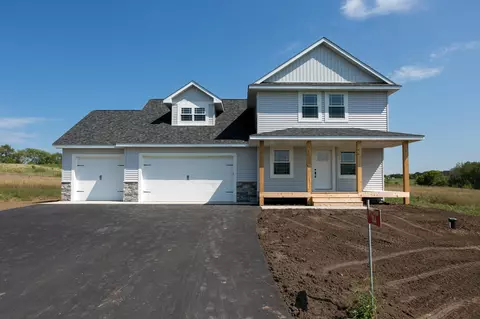 143 Steelhead Dr W, River Falls, WI 54022