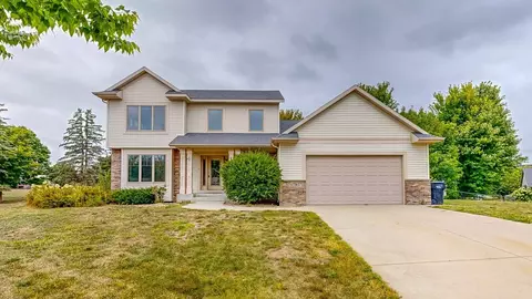 3803 David Ln SW, Rochester, MN 55902