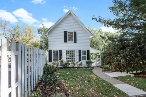 922 4th St, Hudson, WI 54016