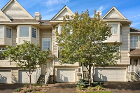 8905 Brunswick Path, Inver Grove Heights, MN 55076