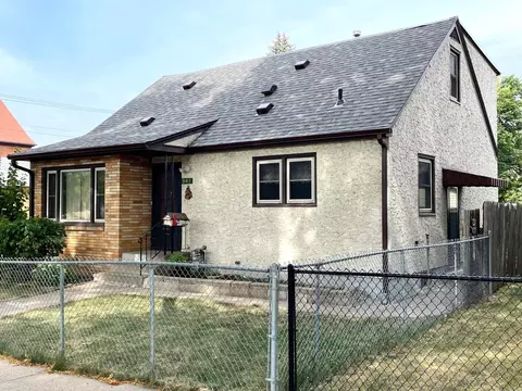 947 Jessamine Ave E, Saint Paul, MN 55106