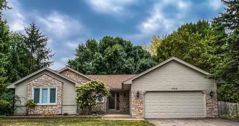 17312 Ipswich Way, Lakeville, MN 55044
