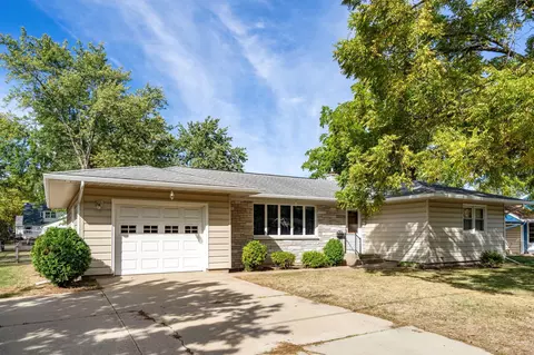 911 33rd Ave N, Saint Cloud, MN 56303