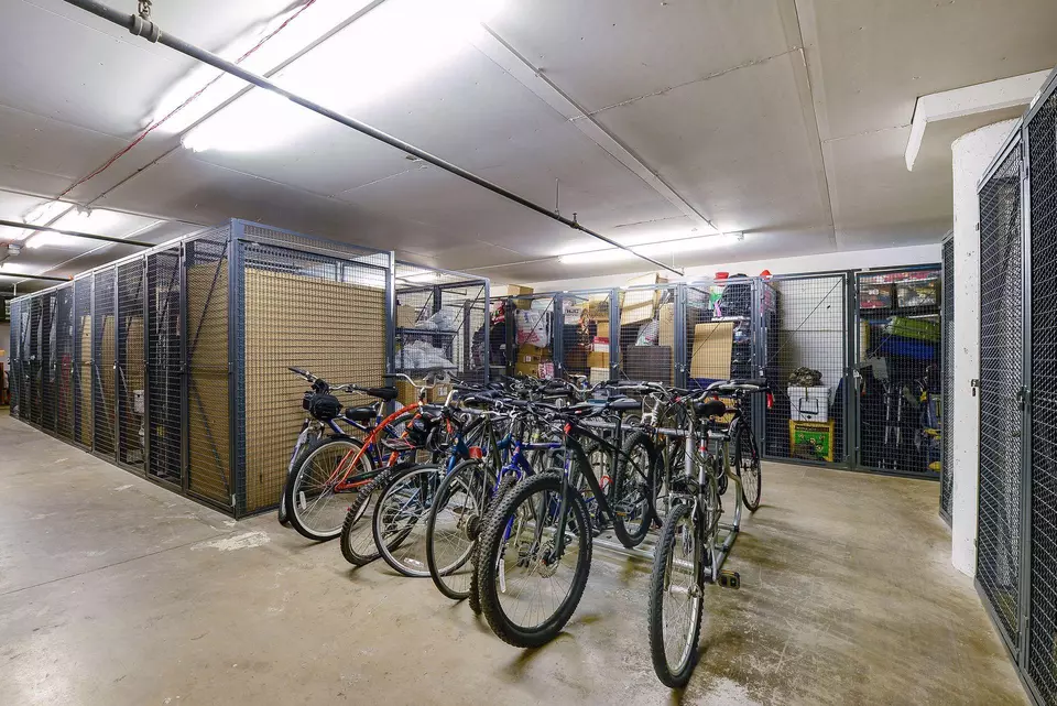  5601 Smetana Dr #1017, Minnetonka, MN 55343 photo 6