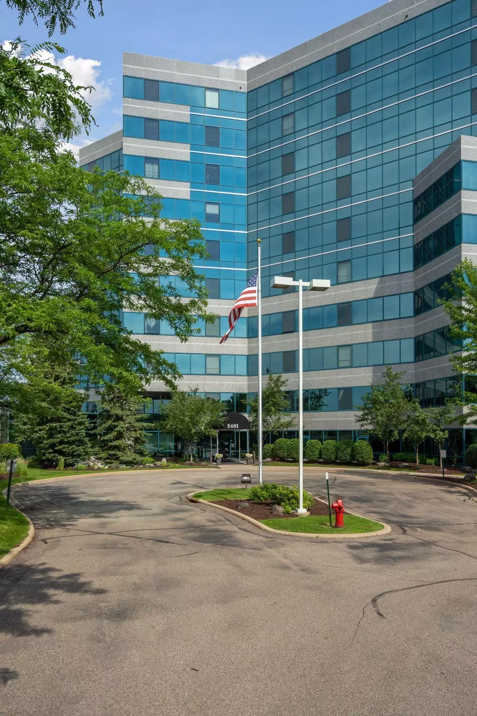  5601 Smetana Dr #1017, Minnetonka, MN 55343 photo 13