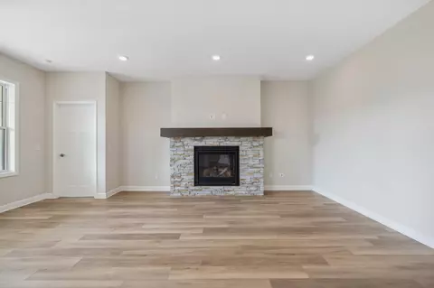 8023 Walnut Ln, Corcoran, MN 55340 photo 9