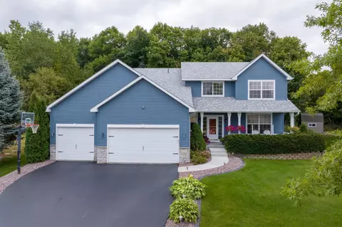 2728 Oak Lawn Dr, Northfield, MN 55057