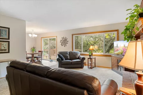 15800 Kiowa St NW, Andover, MN 55304