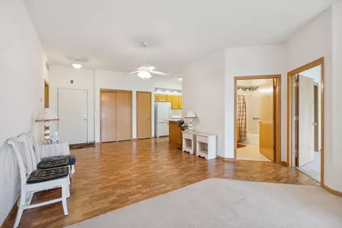 103 Star St E #5, Maple Lake, MN 55358