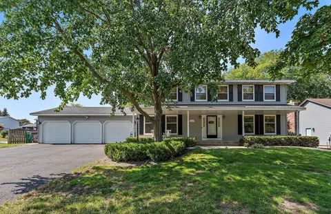 3246 Churchill Ct, Woodbury, MN 55125