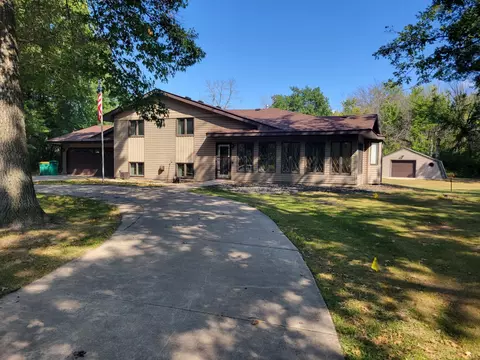 3905 172nd Ln NE, Ham Lake, MN 55304
