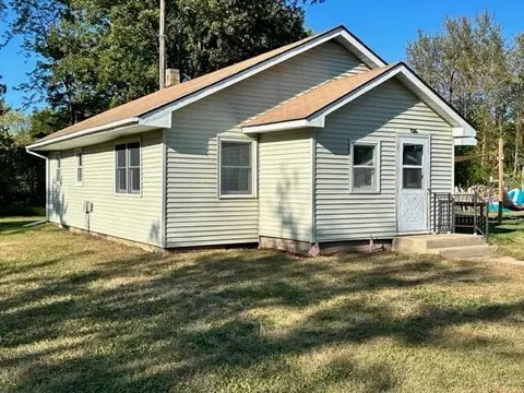 43438 County 3, Becida, MN 56678