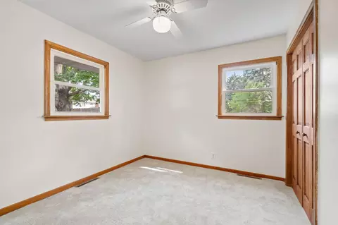 1563 E 88th St, Bloomington, MN 55425 photo 14