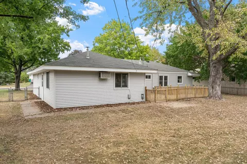 1563 E 88th St, Bloomington, MN 55425 photo 26