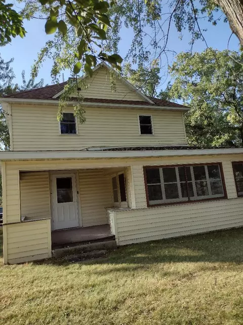 381 S Pelican Ave, Vergas, MN 56587