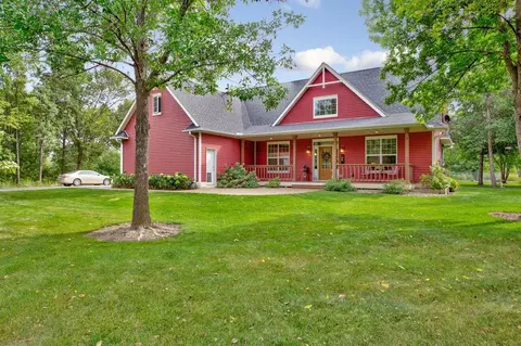 17993 Hunt Lake Trl, Faribault, MN 55021