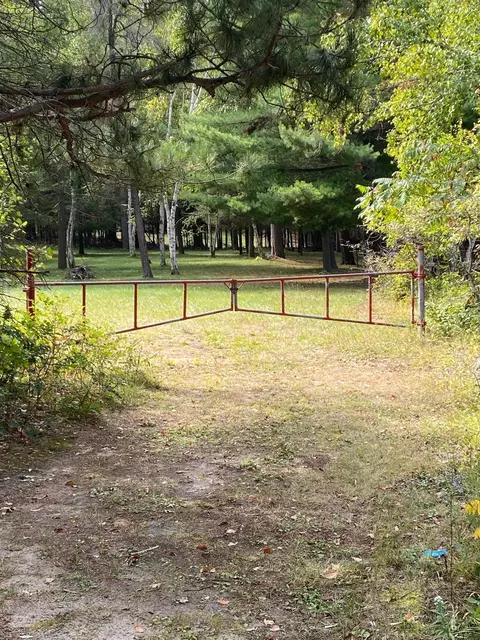 2568 State 87 NW, Backus, MN 56435