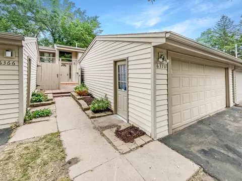 6370 Aspenwood Plz, Woodbury, MN 55125