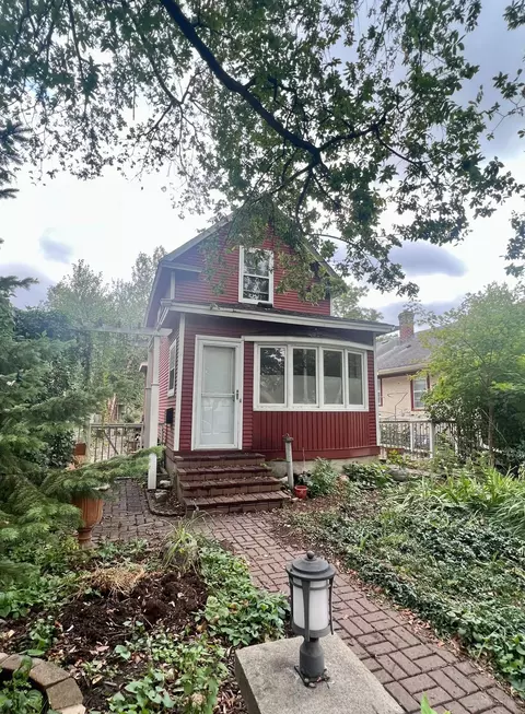 4239 32nd Ave S, Minneapolis, MN 55406