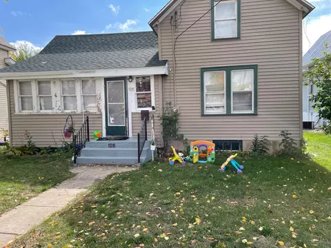 109 Elm St W, Amery, WI 54001